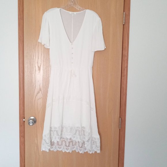 Maurices Hi-Low Prairie V-Neck White Dress M - Picture 3 of 14